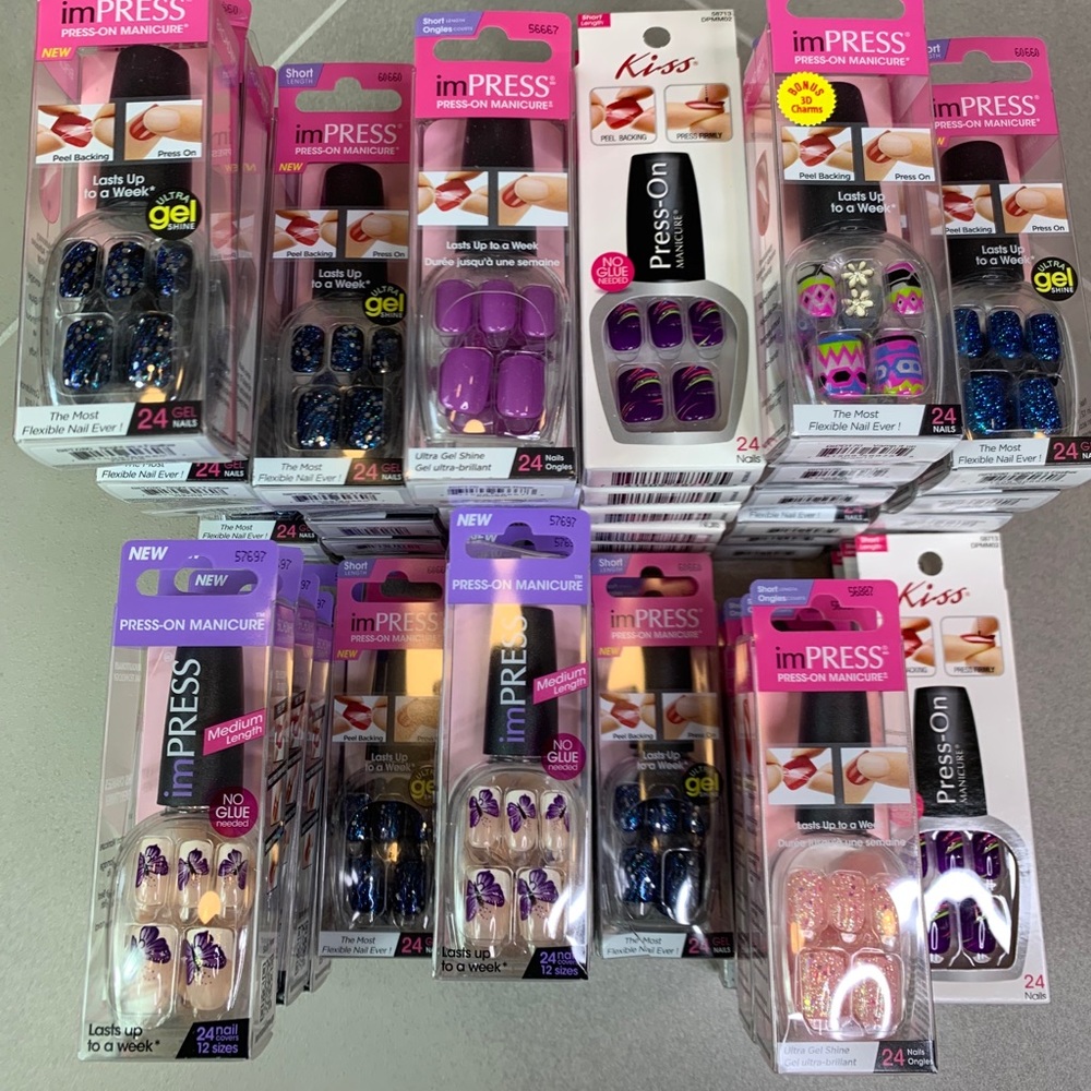 Kiss imPress Press on gel nails 24 short shine